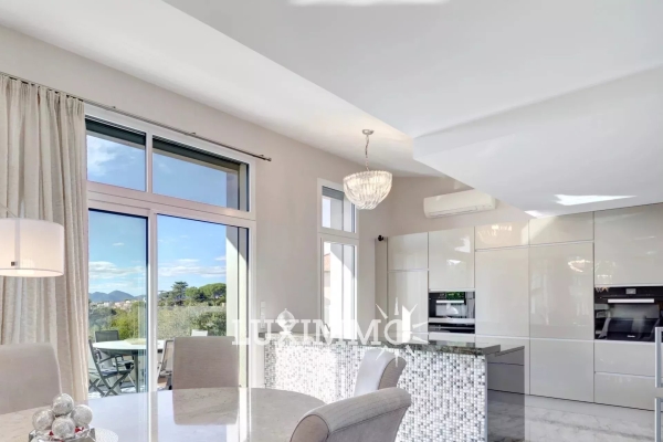 Luxury Apartment for sale in Cannes, 1 790 000 €, Photo 5