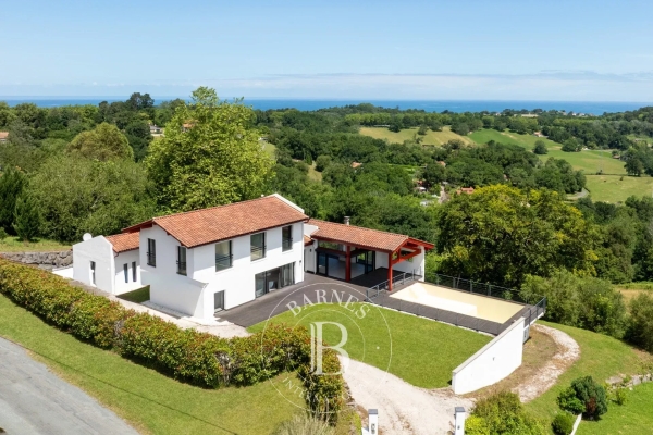 Maison de luxe à vendre à Urrugne, 1 575 000 €, Photo 1