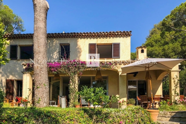 Maison de luxe à louer à Saint-Jean-Cap-Ferrat, 0 €, Photo 1