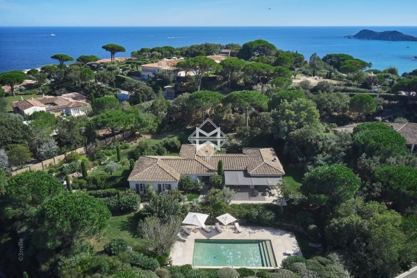 Maison de luxe à louer à Ramatuelle, 25 000 €, Photo 1
