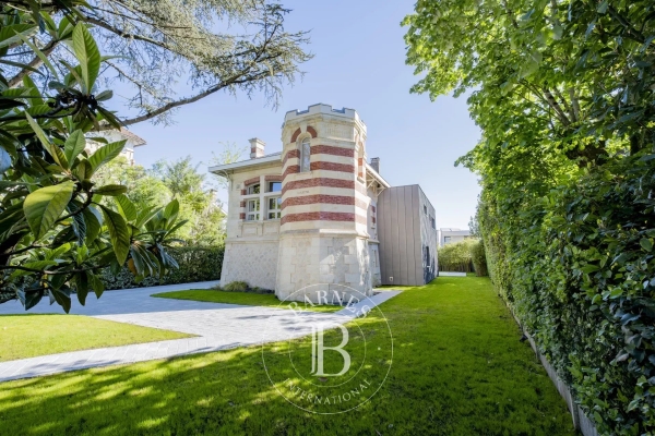 Maison de luxe à vendre à Pessac, 1 385 000 €, Photo 2