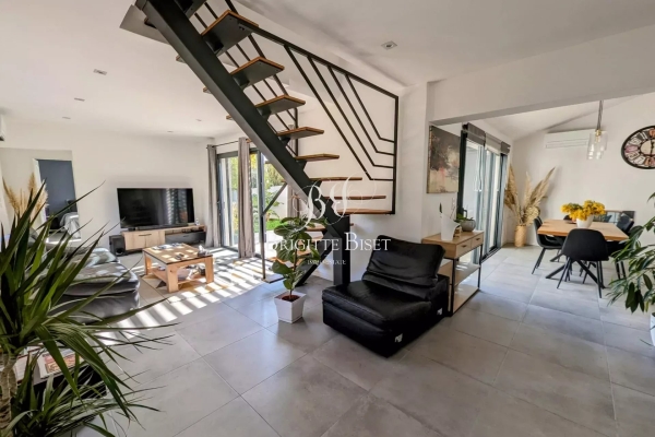 Luxury House for sale in Sainte-Maxime, 789 000 €, Photo 5