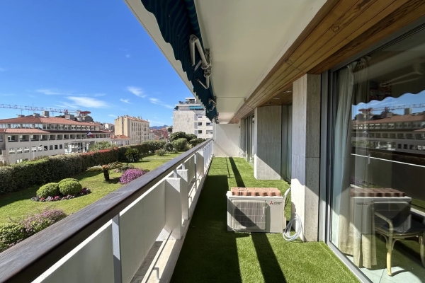 Luxury Apartment for sale in Cannes, 1 040 000 €, Photo 2