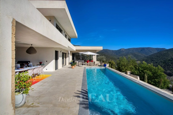 Luxury House for sale in La Londe-les-Maures, 1 990 000 €, Photo 3