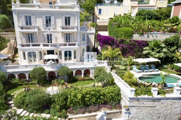 Luxury House for rental in Villefranche-sur-Mer, 18 500 €, Photo 1