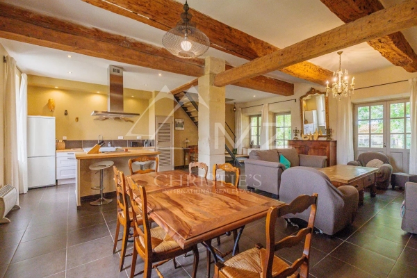 Maison de luxe à vendre à Arles, 2 537 000 €, Photo 3