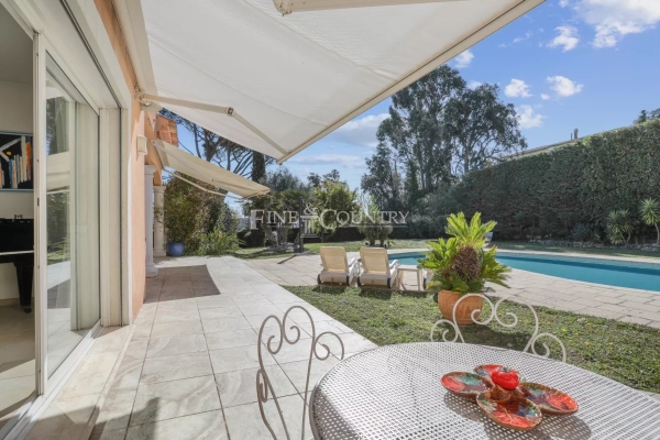 Maison de luxe à vendre à Mandelieu-la-Napoule, 1 750 000 €, Photo 2