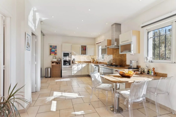 Maison de luxe à vendre à Mandelieu-la-Napoule, 1 750 000 €, Photo 7