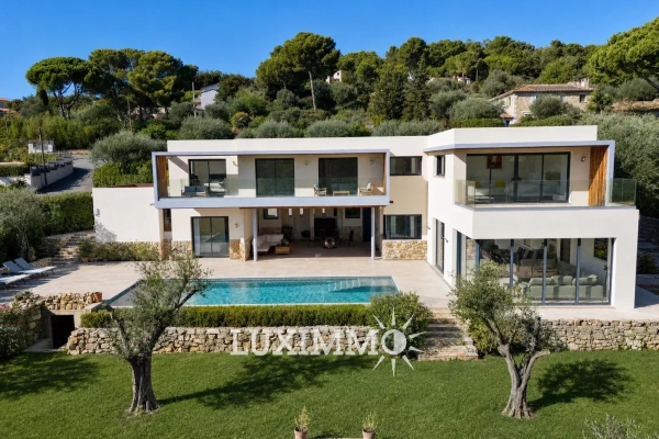 Luxury House for sale in Mougins, 2 790 000 €, Photo 1