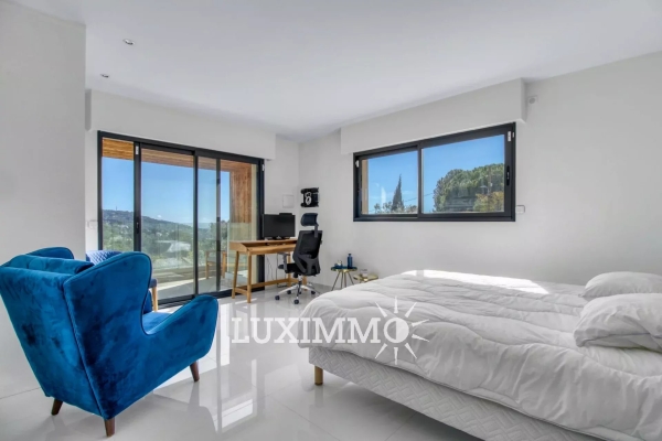 Luxury House for sale in Mougins, 2 790 000 €, Photo 5