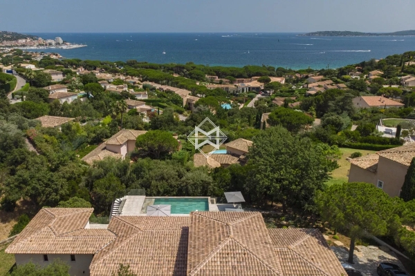 Maison de luxe à louer à Sainte-Maxime, 15 000 €, Photo 1