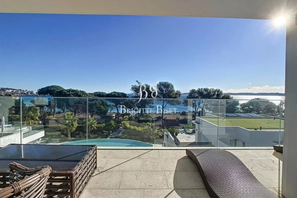 Appartement de luxe à vendre à Sainte-Maxime, 1 650 000 €, Photo 1