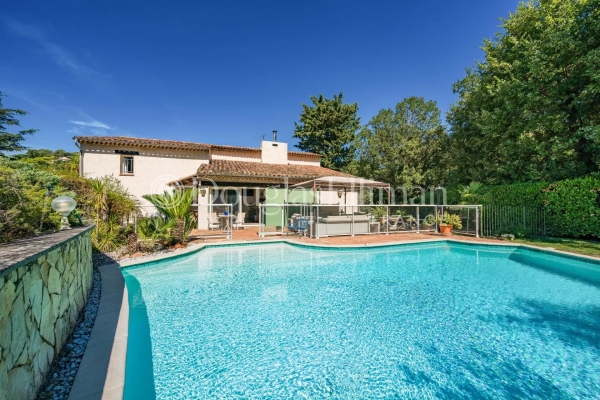 Maison de luxe à vendre à Mougins, 1 375 000 €, Photo 1