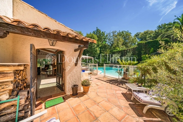 Maison de luxe à vendre à Mougins, 1 375 000 €, Photo 1