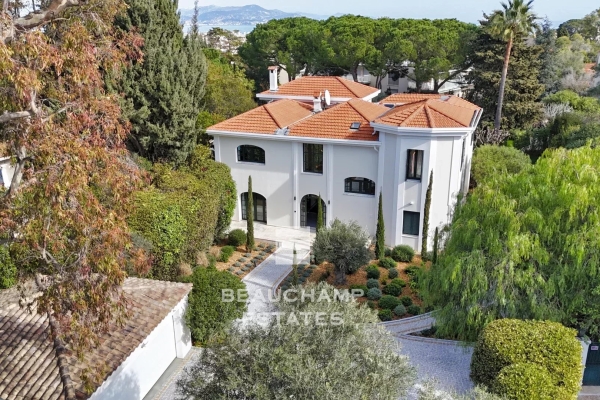 Luxury House for sale in Cap d'Antibes, 5 300 000 €, Photo 2