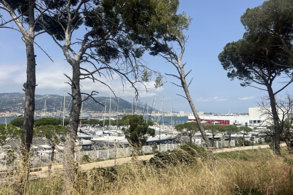 Maison de luxe à vendre à La Seyne-sur-Mer, 550 000 €, Photo 1