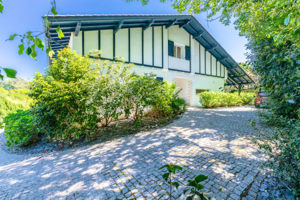 Maison de luxe à vendre à Biarritz, 1 575 000 €, Photo 1
