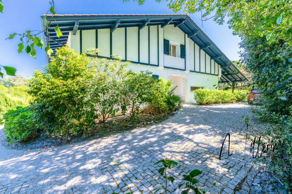 Maison de luxe à vendre à Biarritz, 1 575 000 €, Photo 1