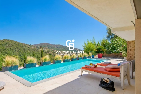 Luxury House for sale in La Londe-les-Maures, 1 990 000 €, Photo 1