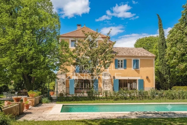 Maison de luxe à vendre à Avignon, 1 500 000 €, Photo 2