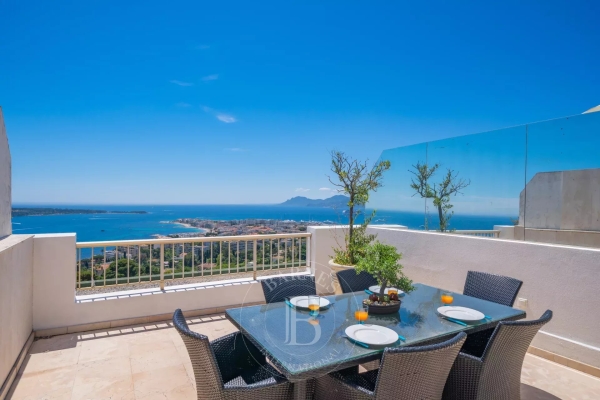 Appartement de luxe à louer à Cannes, 6 000 €, Photo 1