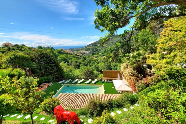 Maison de luxe à vendre à Menton, 2 500 000 €, Photo 1