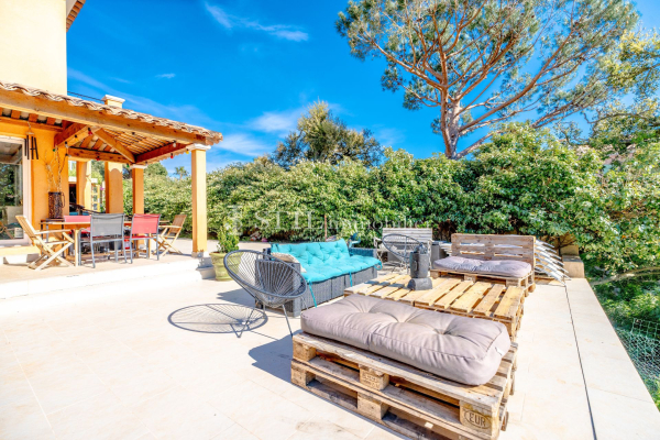 Luxury House for sale in Les Issambres, 630 000 €, Photo 2