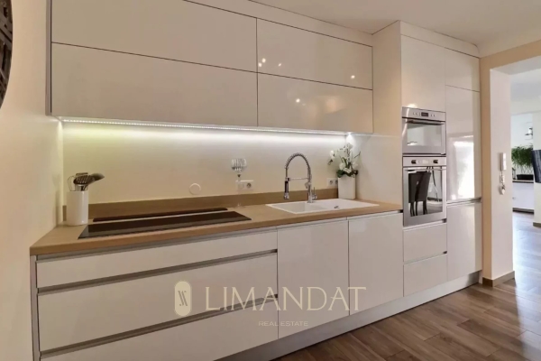 Maison de luxe à vendre à Cannes, 1 790 000 €, Photo 2