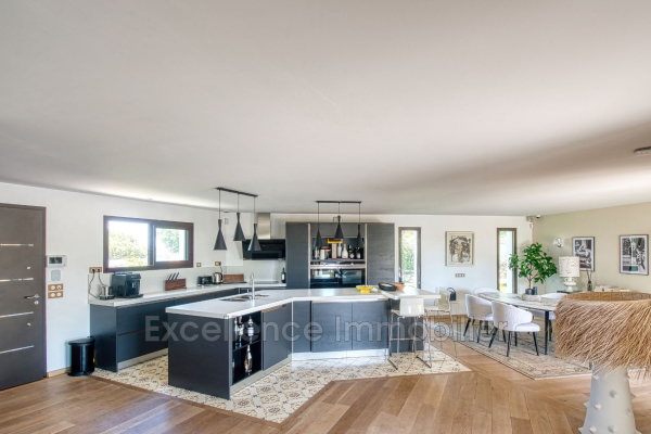 Luxury House for sale in Sainte-Maxime, 1 750 000 €, Photo 5