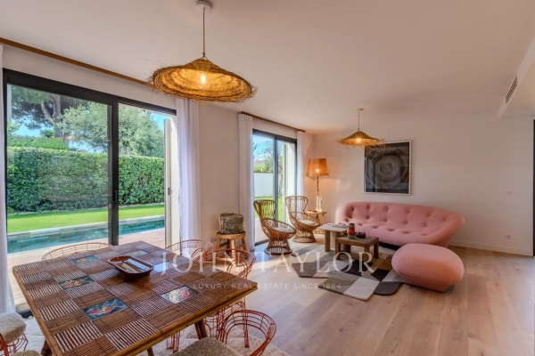 Luxury House for sale in Antibes, 2 980 000 €, Photo 7