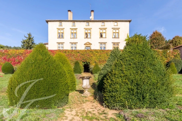Maison de luxe à vendre à Lamure-sur-Azergues, 750 000 €, Photo 1