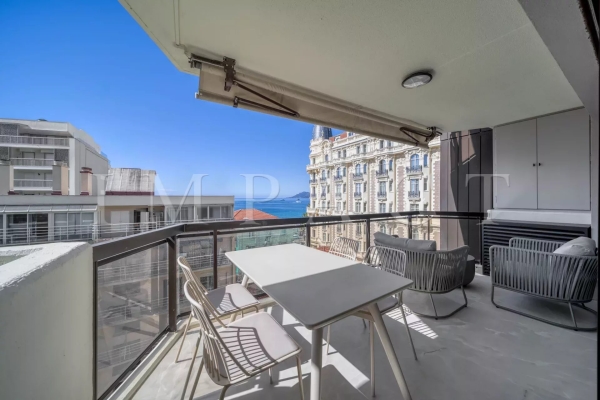 Appartement de luxe à louer à Cannes, 2 000 €, Photo 1