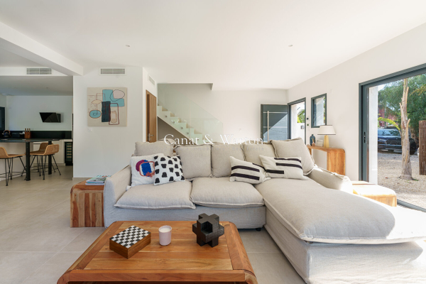 Maison de luxe à vendre à Saint-Raphaël, 1 199 000 €, Photo 2