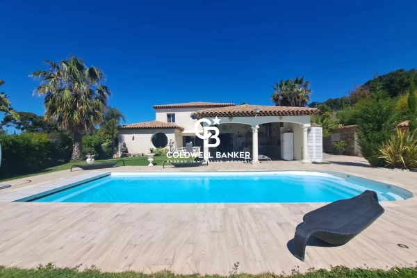 Luxury House for sale in Carqueiranne, 2 500 000 €, Photo 1