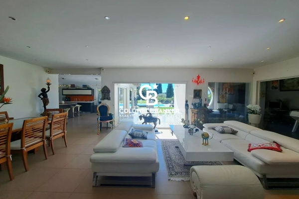 Maison de luxe à vendre à Carqueiranne, 2 500 000 €, Photo 2