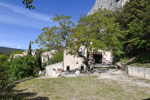 Maison de luxe à vendre à Lioux, 695 000 €, Photo 3