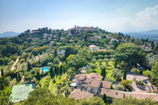 Luxury House for rental in Mougins, 80 000 €, Photo 3