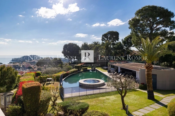 Maison de luxe à louer à Saint-Jean-Cap-Ferrat, 0 €, Photo 3
