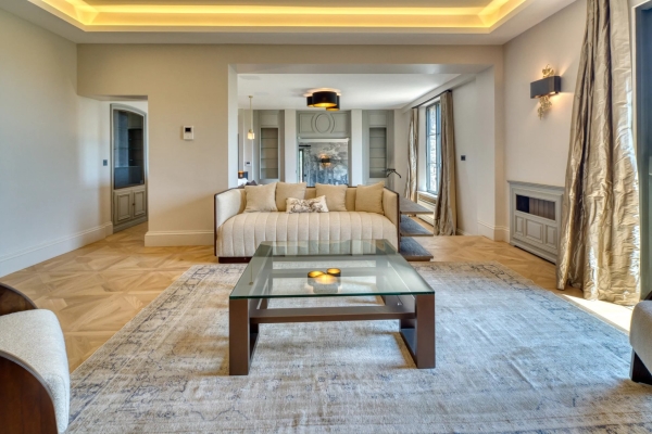 Maison de luxe à louer à Mougins, 80 000 €, Photo 7