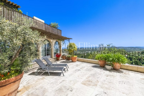 Luxury Apartment for sale in Valbonne, 796 000 €, Photo 1