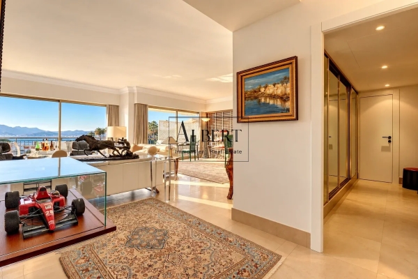 Appartement de luxe à vendre à Cannes, 2 360 000 €, Photo 4