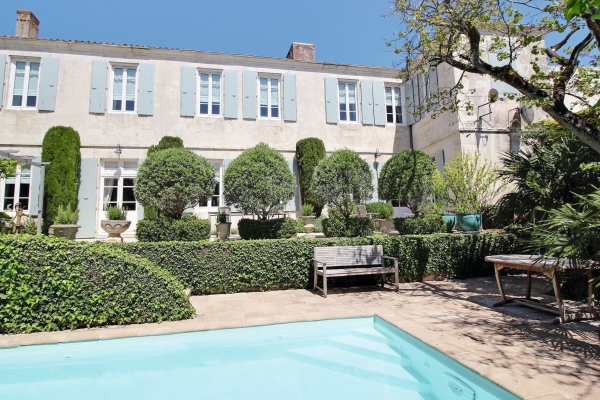 Maison de luxe à vendre à Saint-Martin-de-Ré, 3 465 000 €, Photo 1