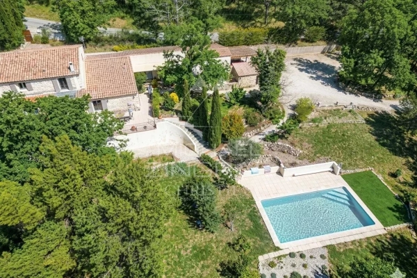 Luxury House for sale in Gordes, 1 150 000 €, Photo 4