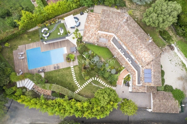 Maison de luxe à vendre à Vence, 2 190 000 €, Photo 1
