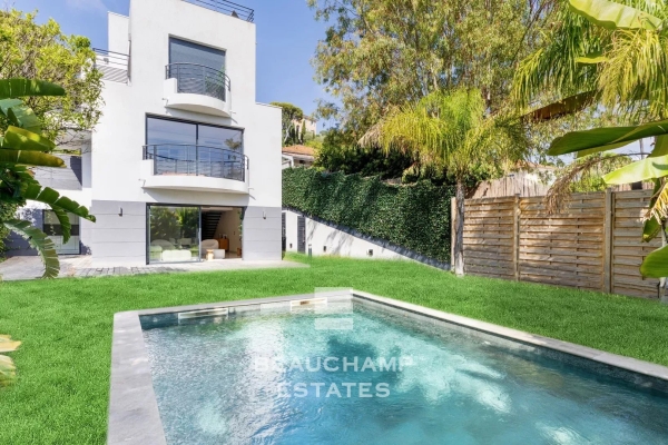 Luxury Apartment for sale in Saint-Jean-Cap-Ferrat, 4 900 000 €, Photo 1