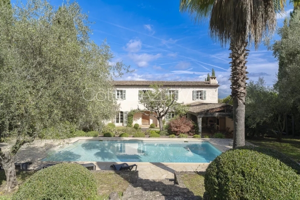 Maison de luxe à vendre à Valbonne, 2 750 000 €, Photo 1