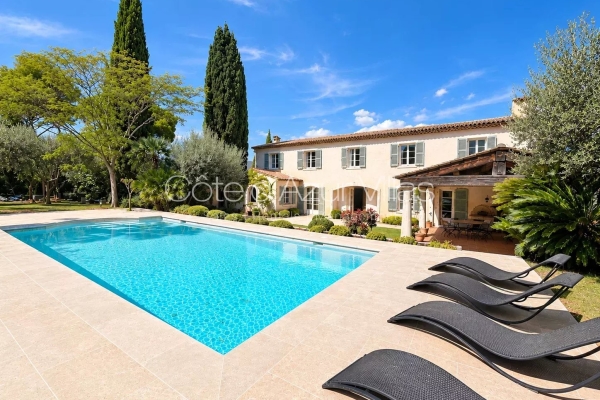 Maison de luxe à vendre à Valbonne, 2 750 000 €, Photo 1