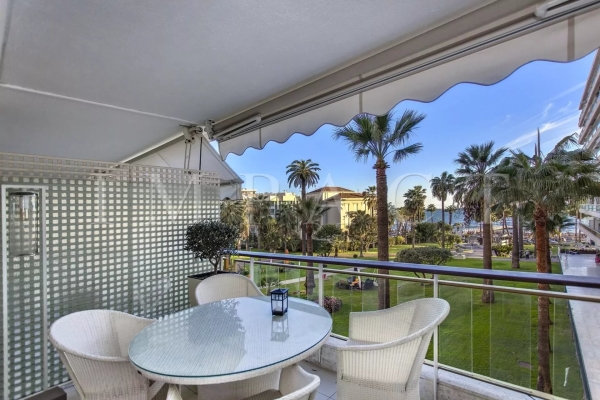Appartement de luxe à louer à Cannes, 3 200 €, Photo 1