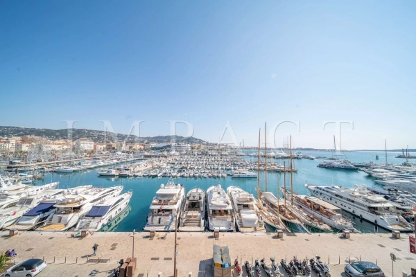 Appartement de luxe à louer à Cannes, 2 500 €, Photo 1