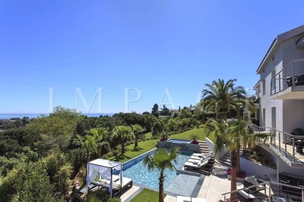 Maison de luxe à louer à Cannes, 10 900 €, Photo 1